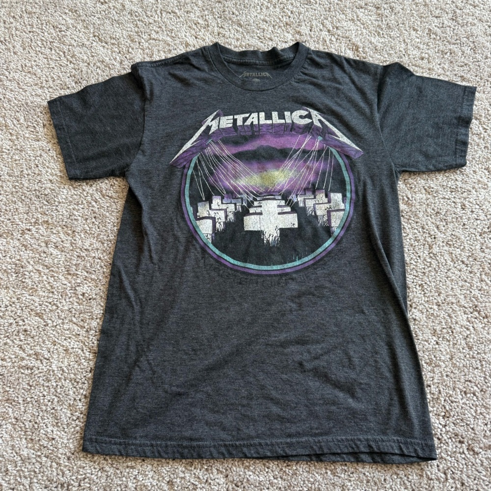 Metallica Master of Puppets Graphic Band T-Shirt Size Small